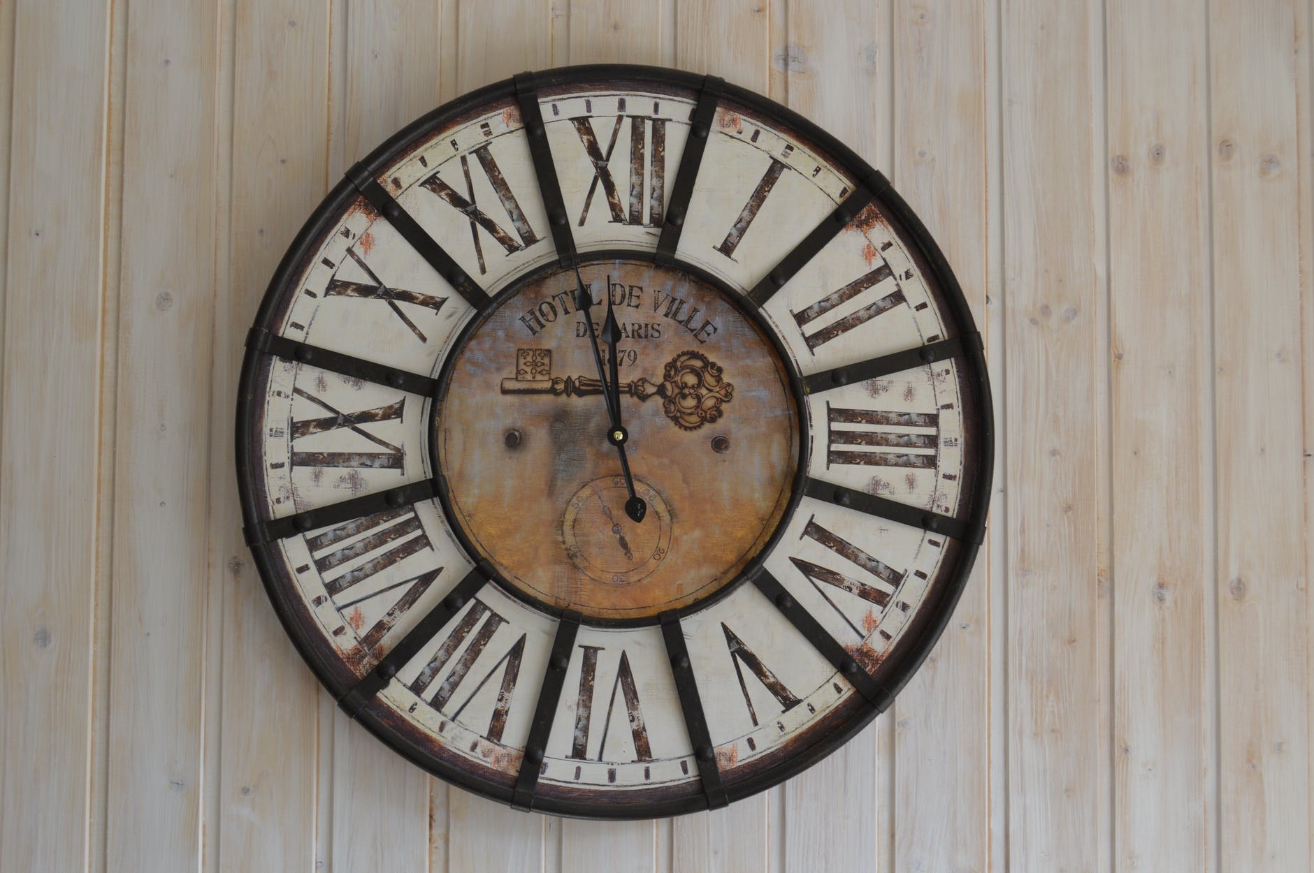 antique architecture classic clock